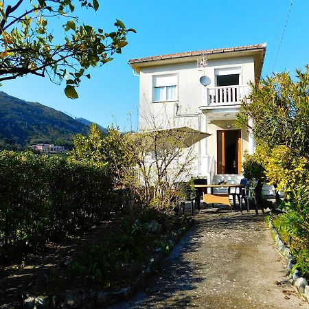 Vacanze In Villa, 레반토 외부 사진